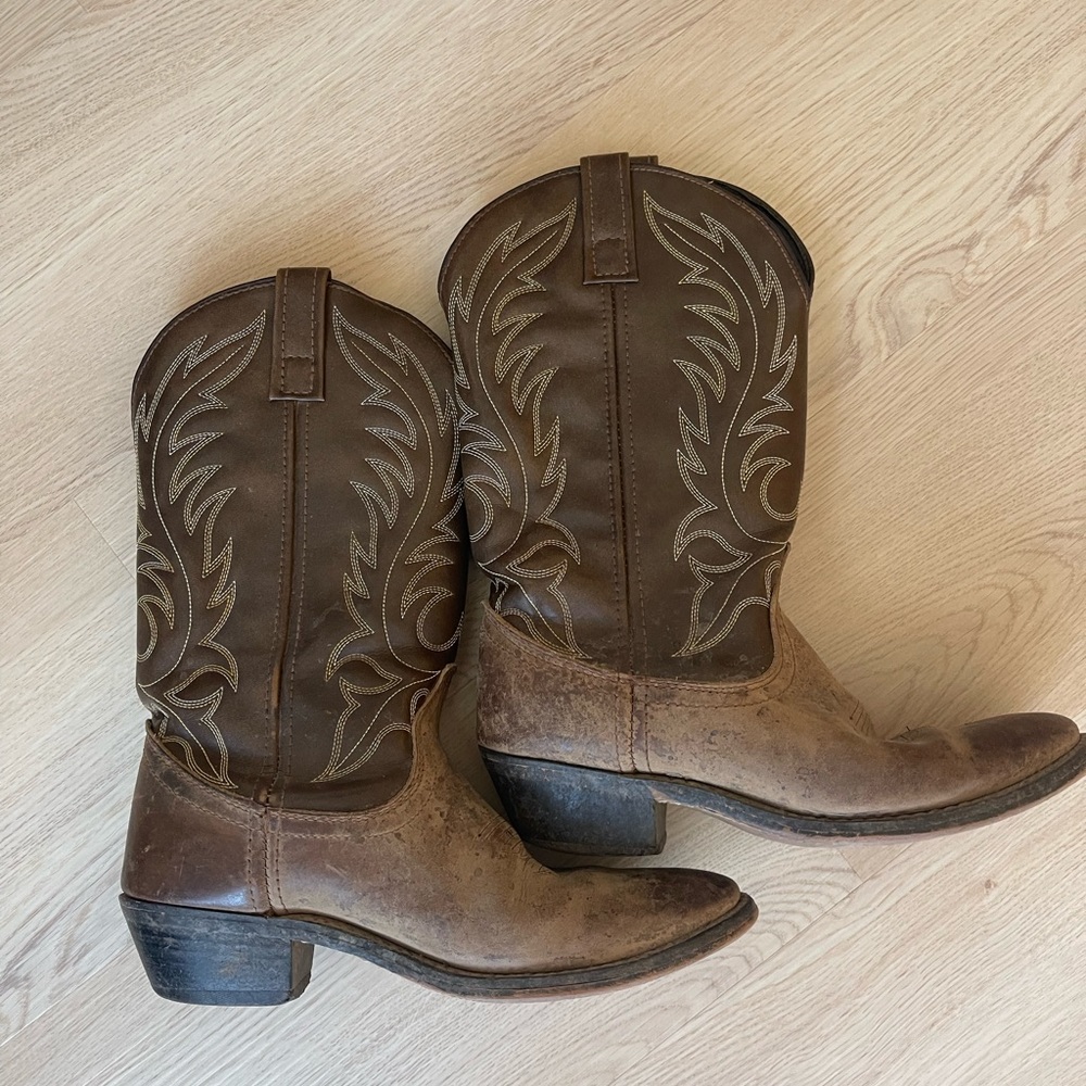 Laredo women’s size 5 1/2 boots!